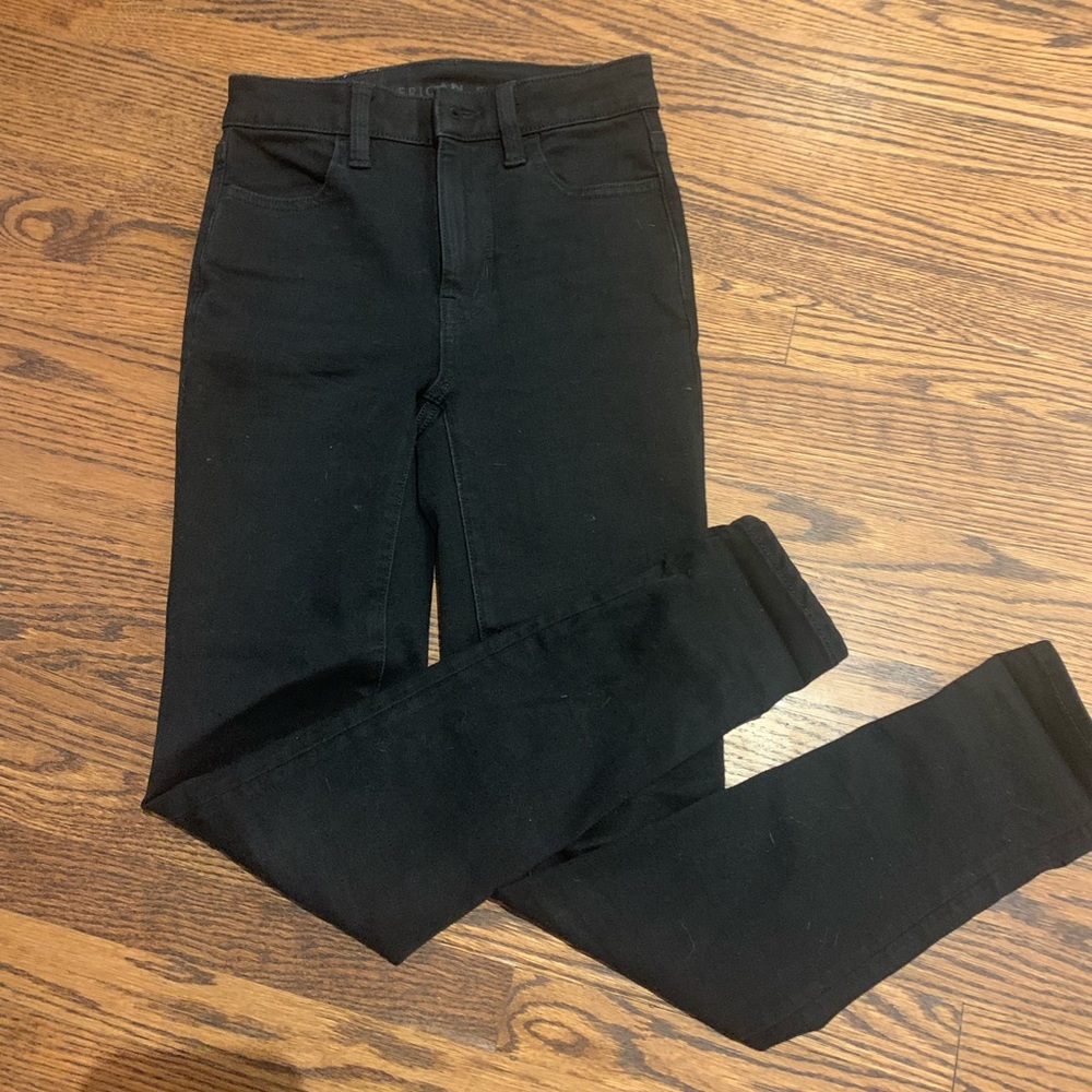 AMERICAN EAGLE BLACK SKINNY JEANS